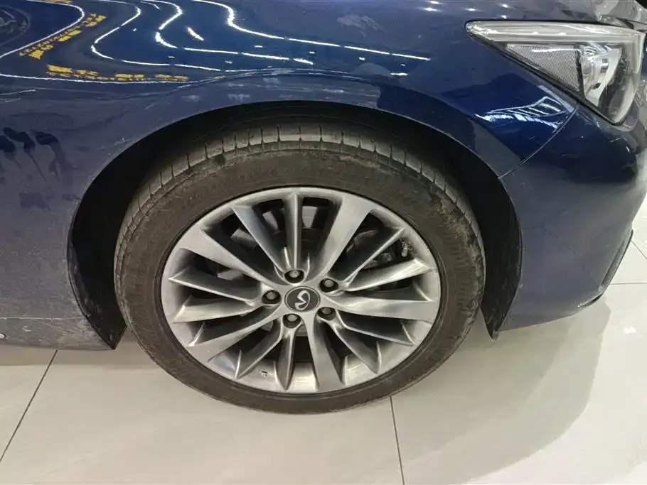 Infiniti Q50L 2021 из CN, фото 6