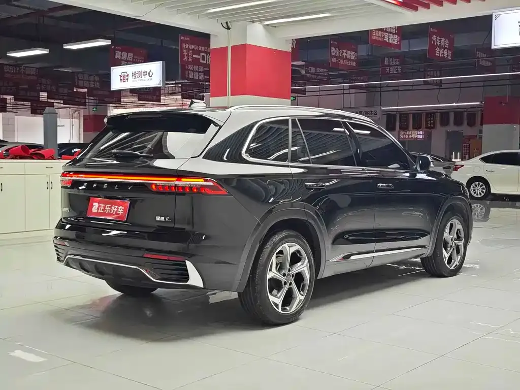 Geely Xingyue L — фото 10