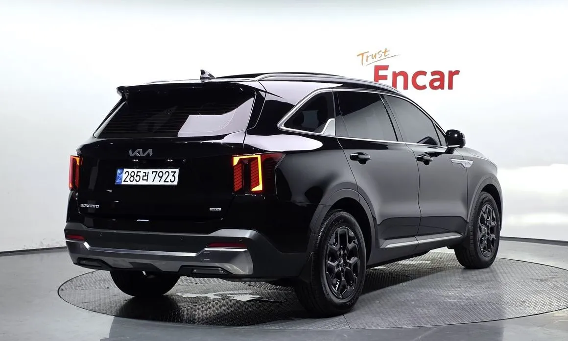 Kia Sorento — фото 5