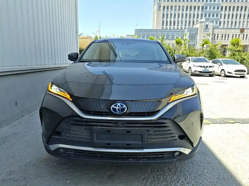 Toyota Harrier — фото 9
