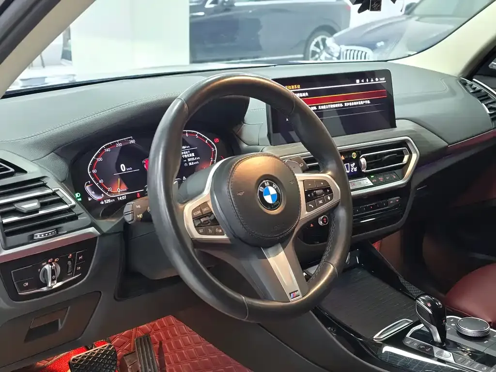 BMW X3 — фото 10
