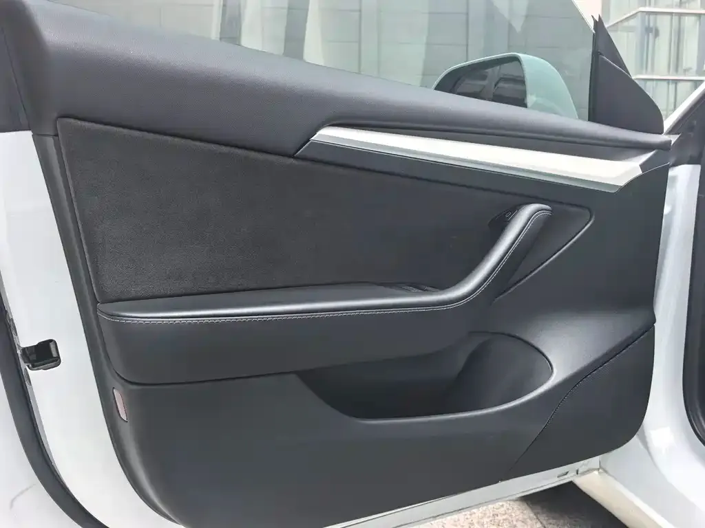 Tesla Model 3 2022 из CN, фото 2