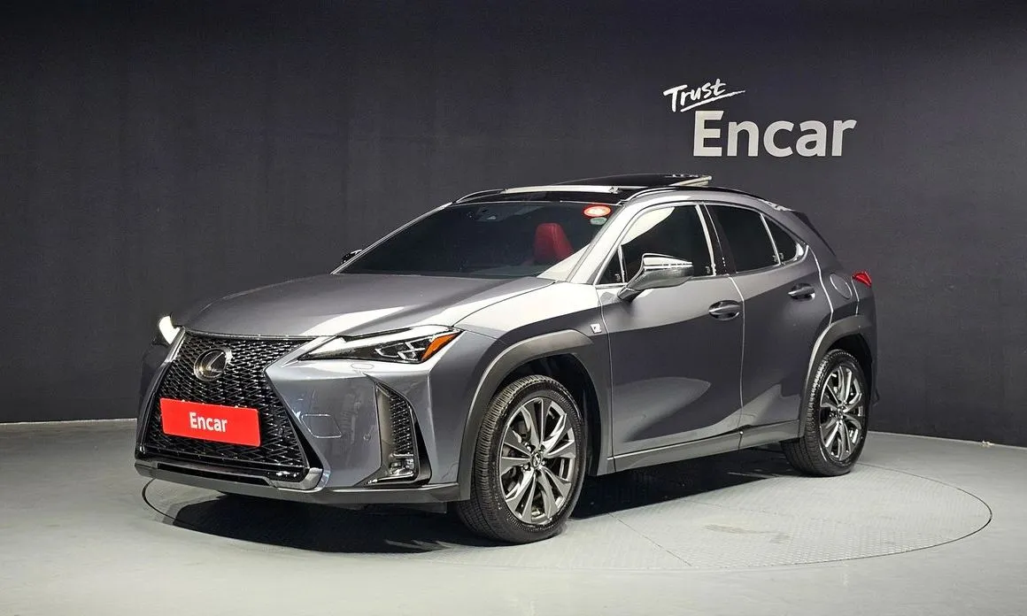 Lexus UX