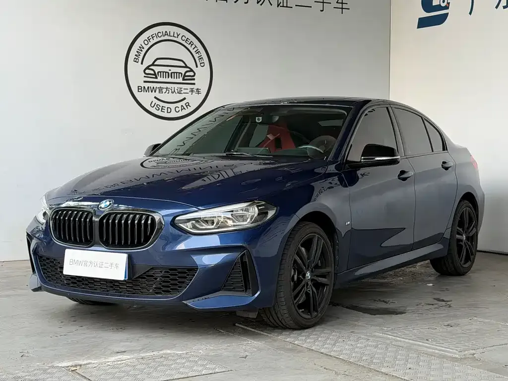 BMW 1 Series — фото 1