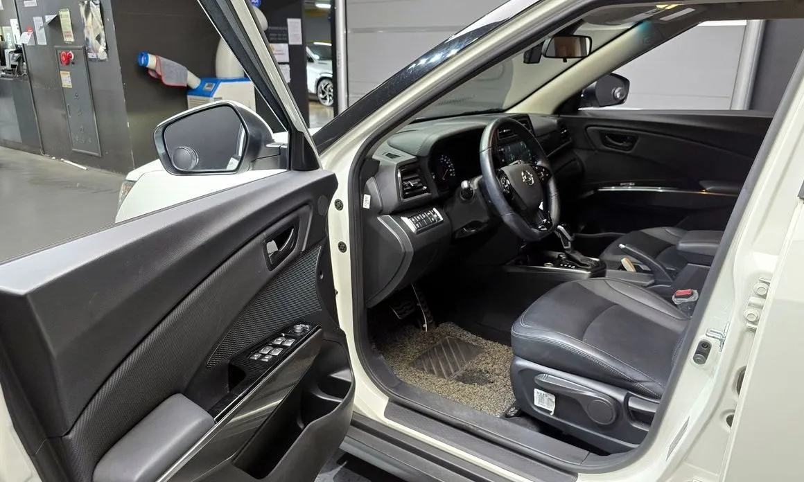 KG Mobility (Ssangyong) TIBOLI 2021 из KR, фото 9