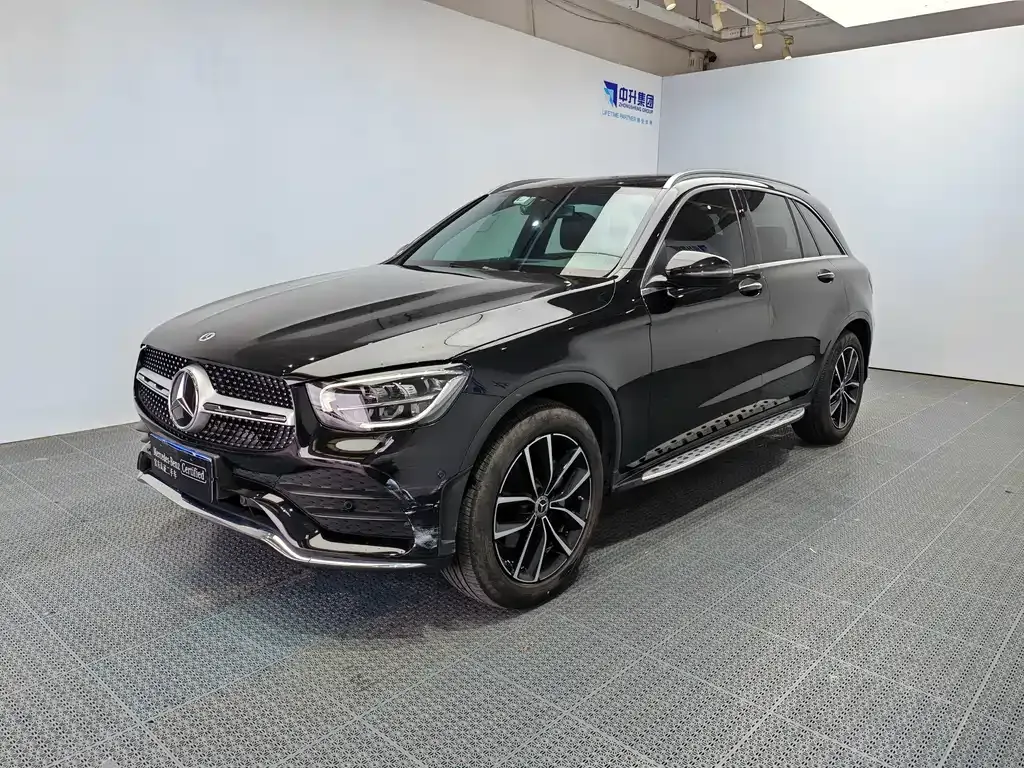 Mercedes-Benz GLC — фото 1