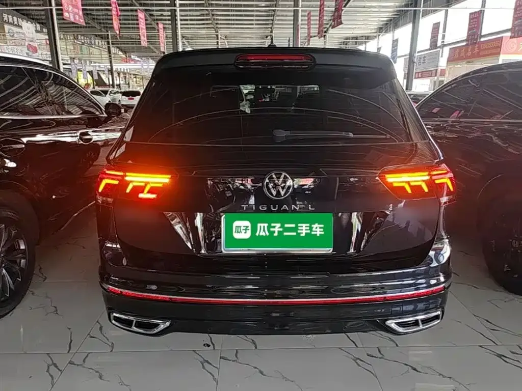 Volkswagen Tiguan L — фото 7
