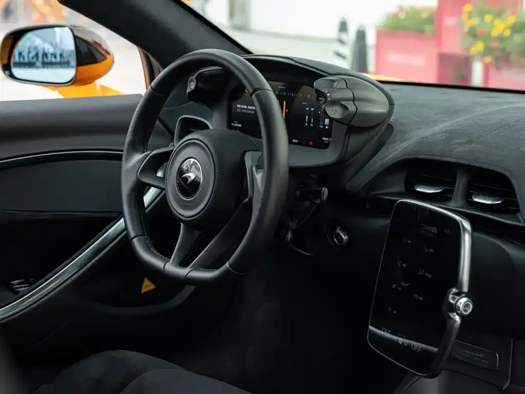 McLaren Artura 2025 из CN, фото 3