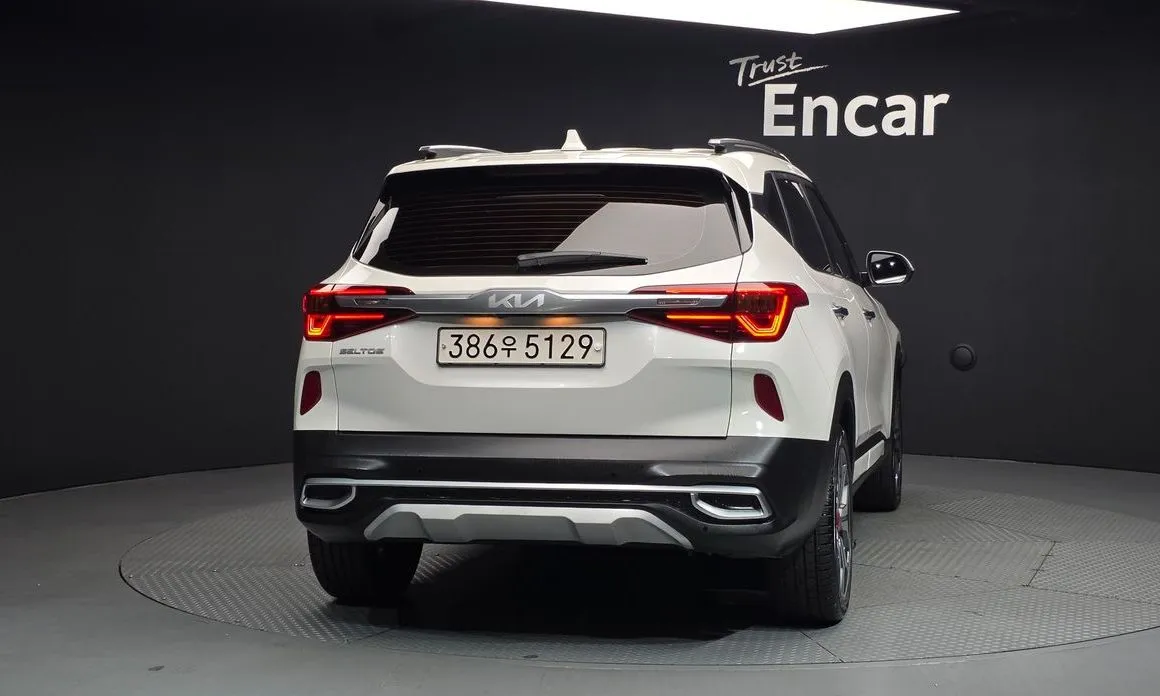 Kia Seltos 2023 из KR, фото 3