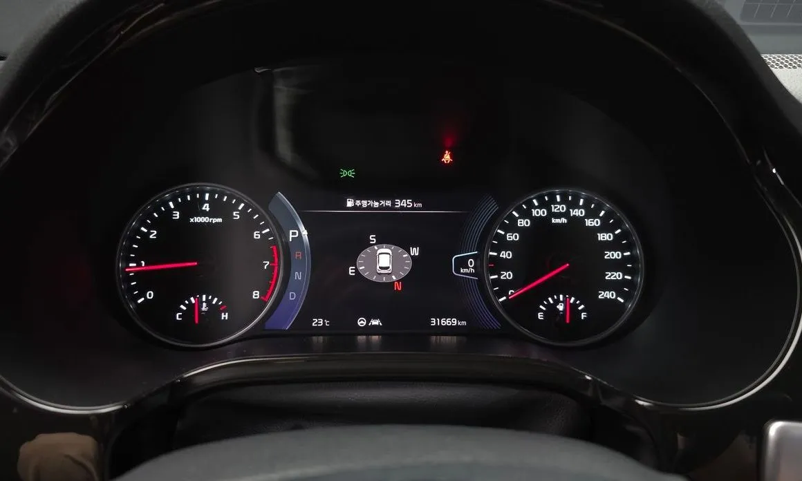 Kia Seltos 2023 из KR, фото 4