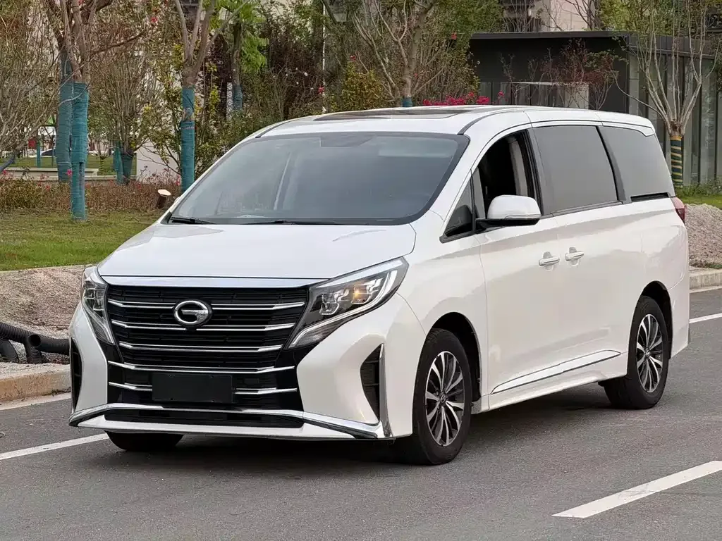 GAC Motor Trumpchi M8 — фото 1