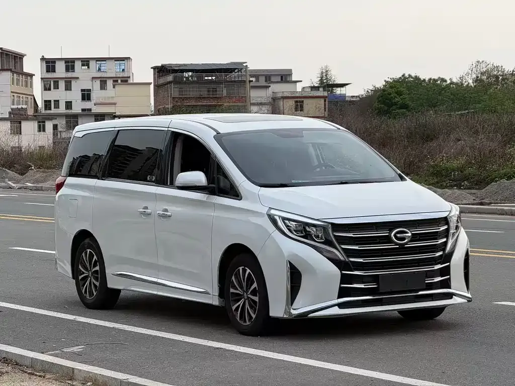 GAC Motor Trumpchi M8 — фото 9