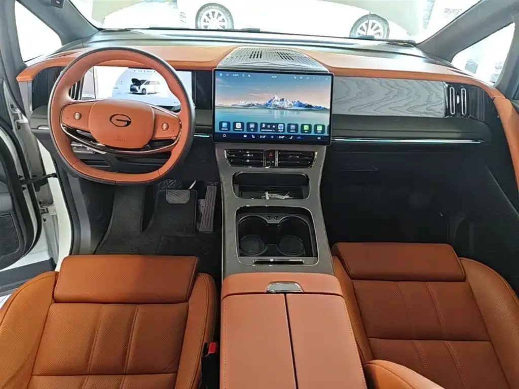 GAC Motor Trumpchi M8 — фото 4