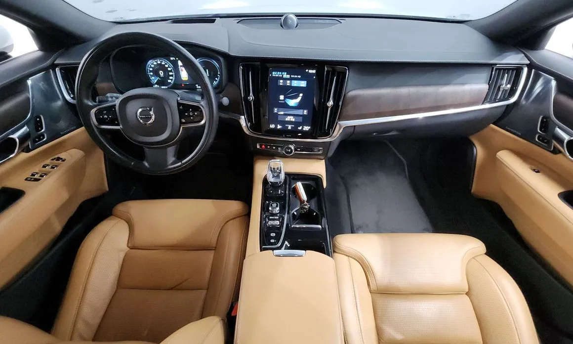 Volvo S90 2021 из KR, фото 7