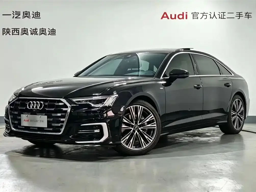 Audi A6L — фото 1