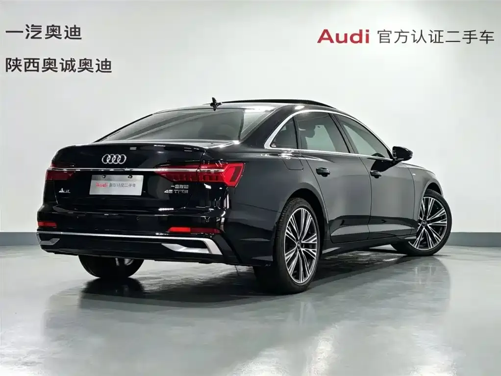 Audi A6L — фото 6