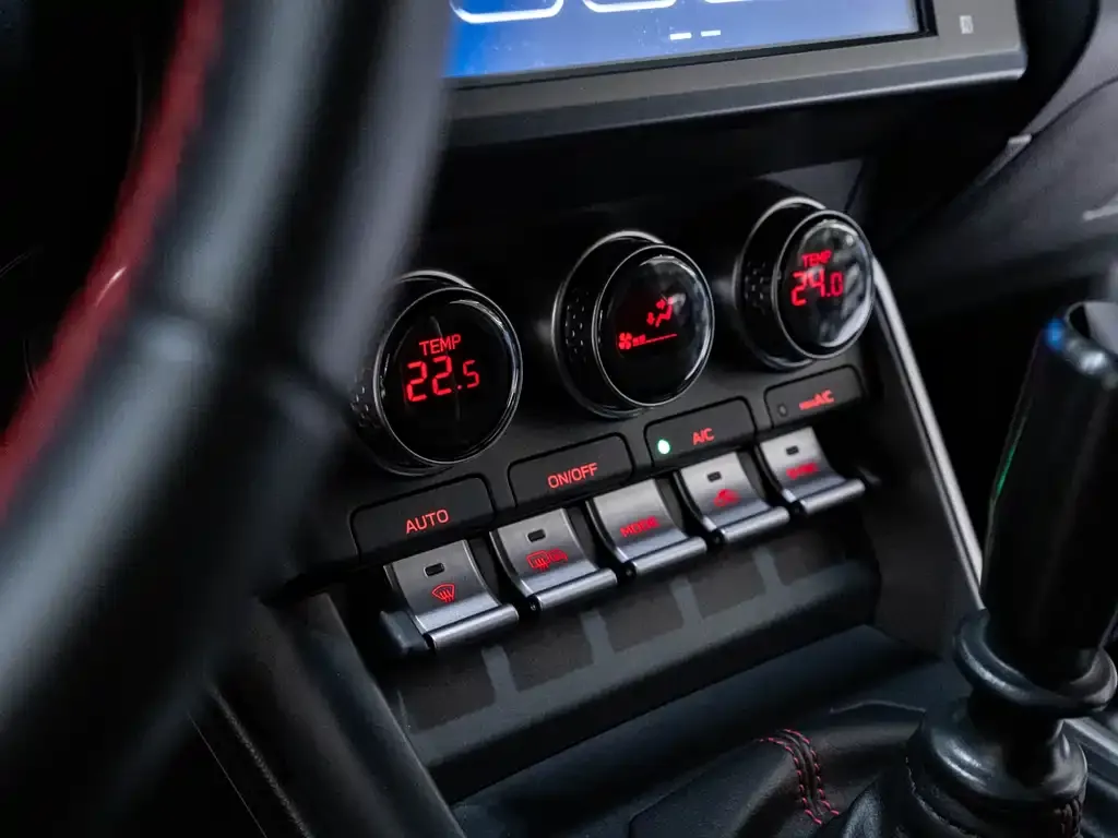 Subaru BRZ 2022 из CN, фото 3