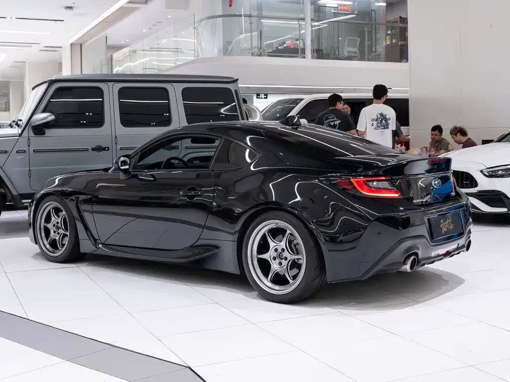 Subaru BRZ 2022 из CN, фото 5