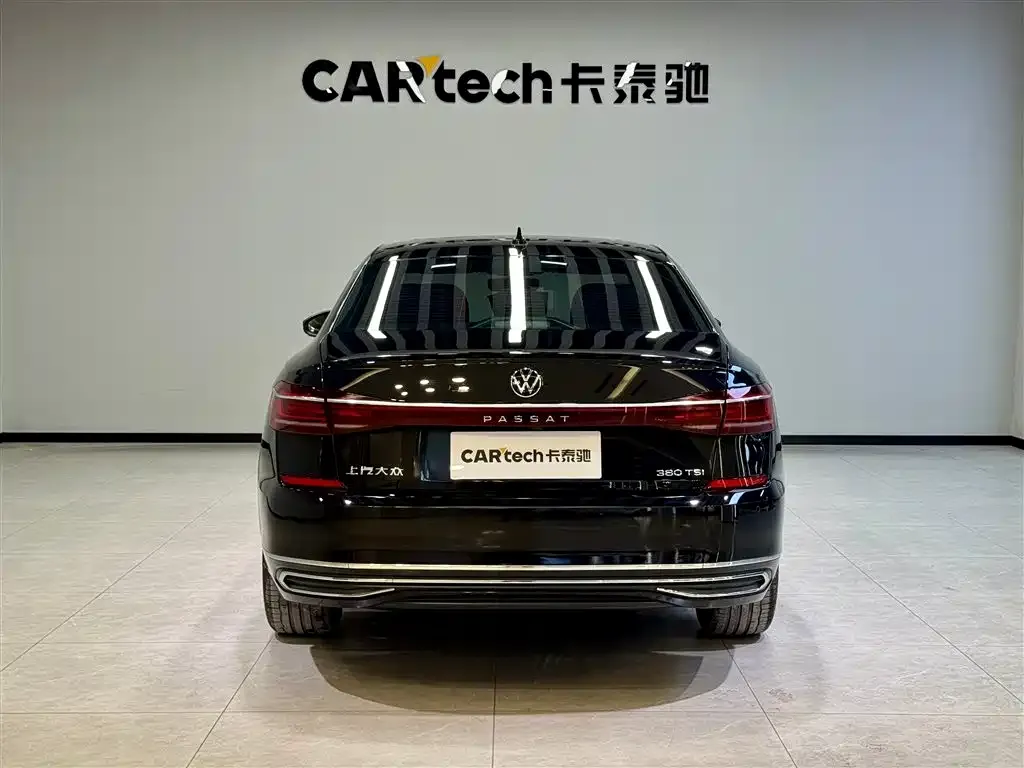 Volkswagen Passat — фото 6