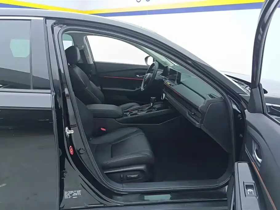 Honda Accord — фото 6
