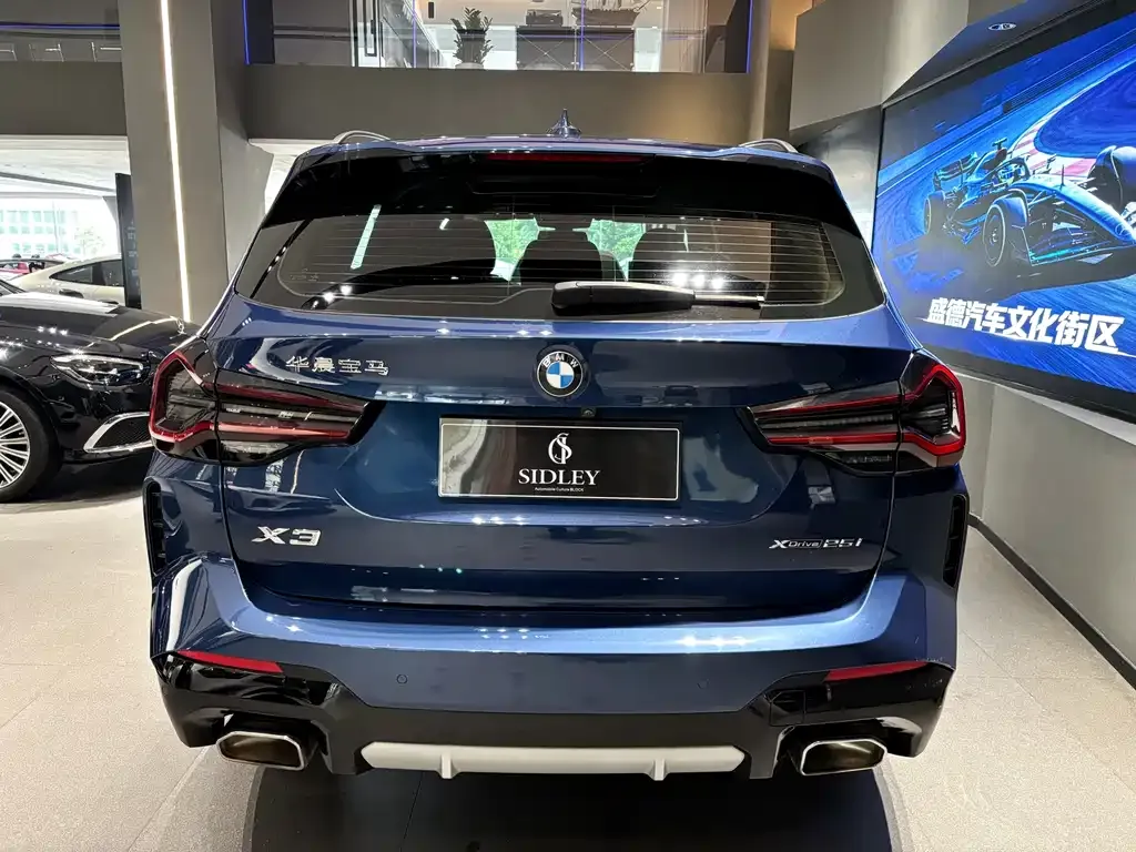 BMW X3 2022 из CN, фото 3