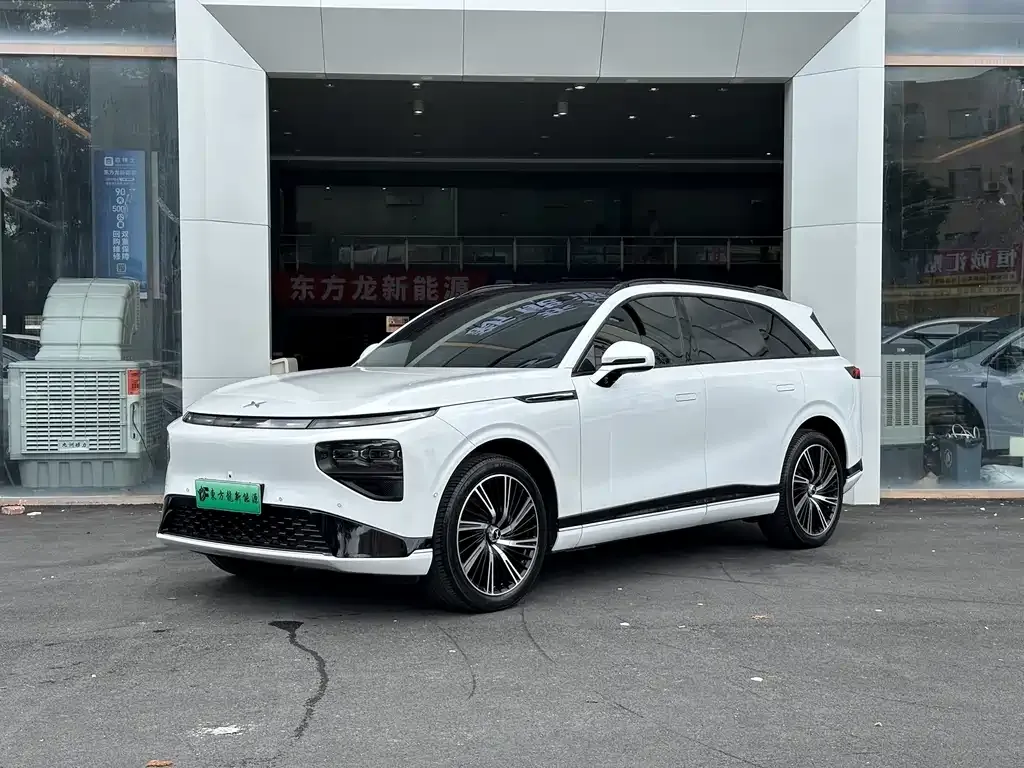 XPeng G9