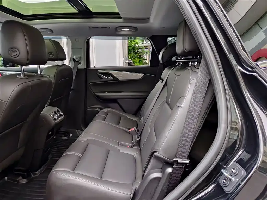 Chevrolet Blazer 2023 из CN, фото 3