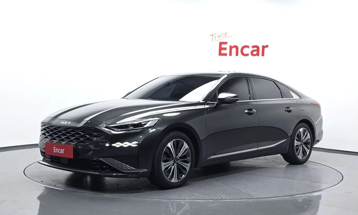 Kia K8