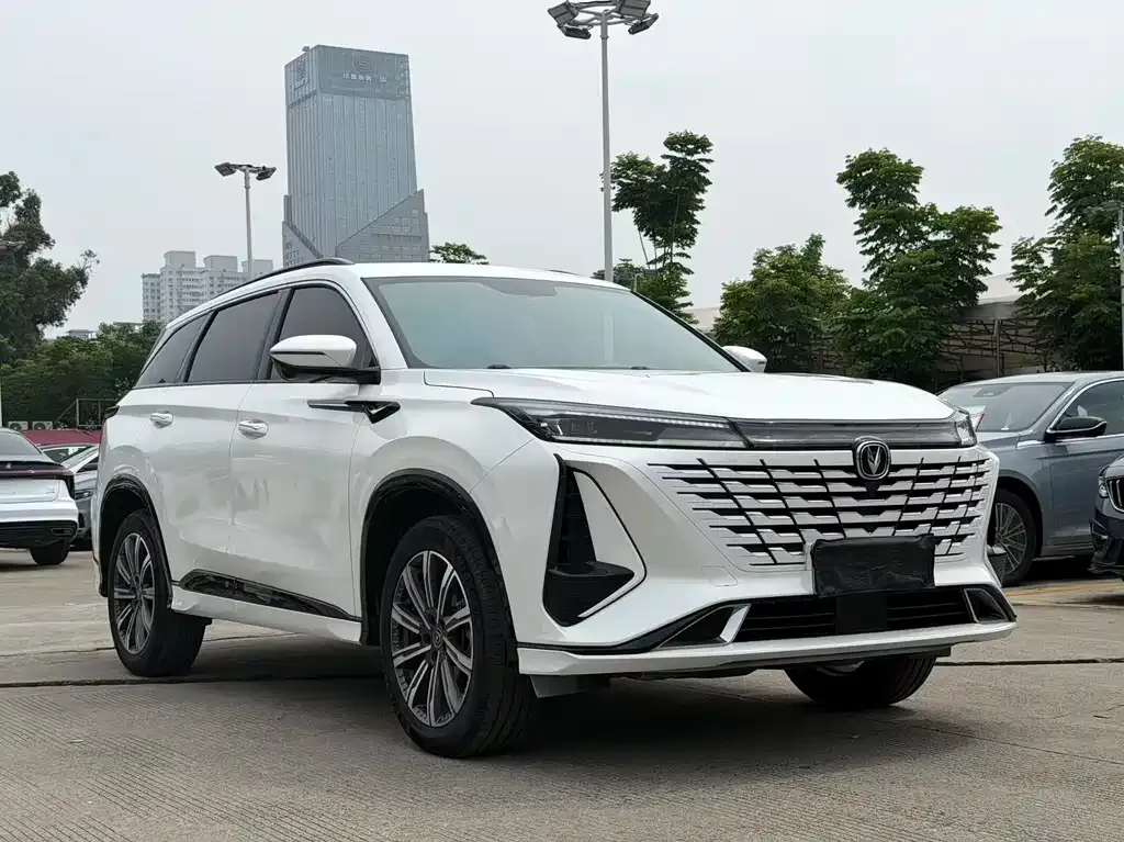Changan CS75PLUS 2024 из CN, фото 3