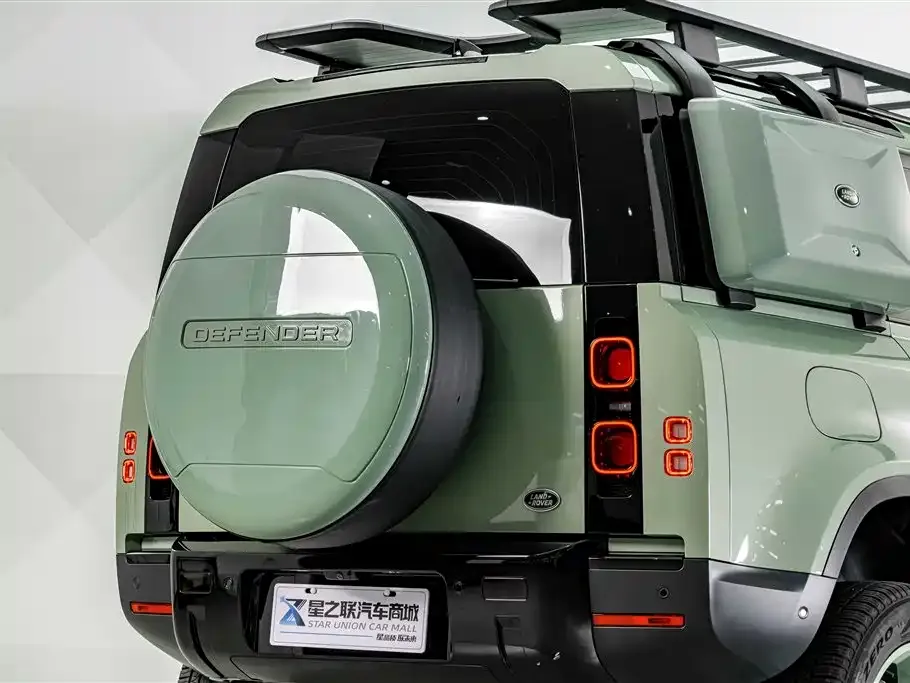 Land Rover Defender — фото 5