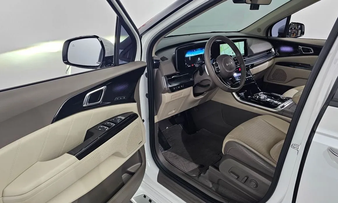 Kia Carnival 2023 из KR, фото 4