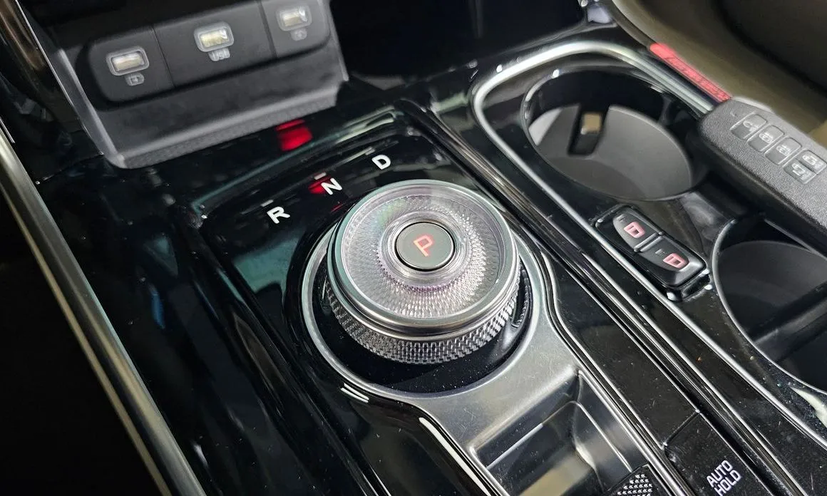 Kia Carnival 2023 из KR, фото 7