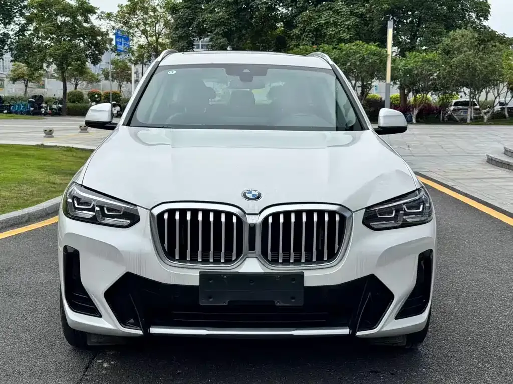 BMW X3 — фото 9