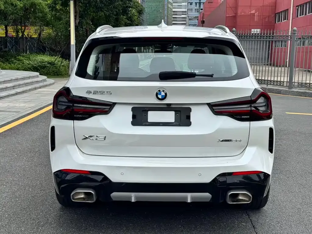 BMW X3 — фото 2