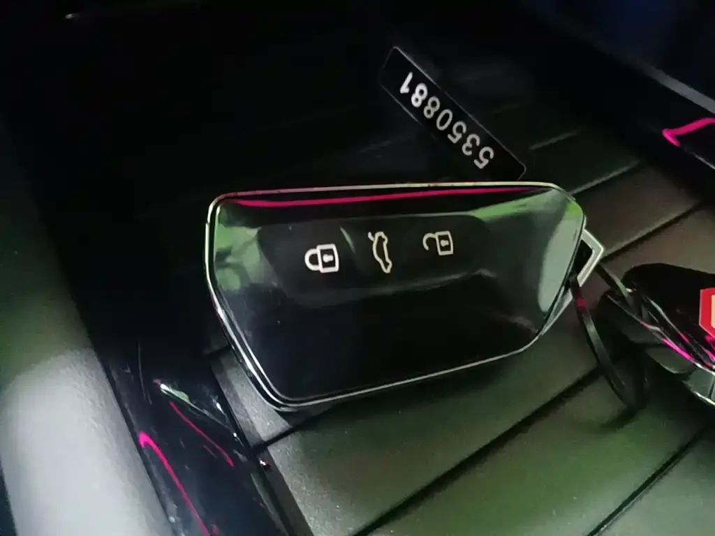 Volkswagen ID.7 VIZZION 2024 из CN, фото 3