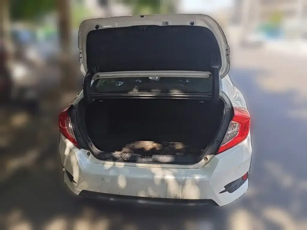 Honda Civic — фото 3