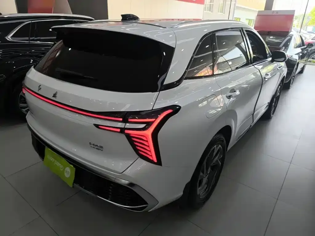 Hongqi HS3 PHEV 2025 из CN, фото 3