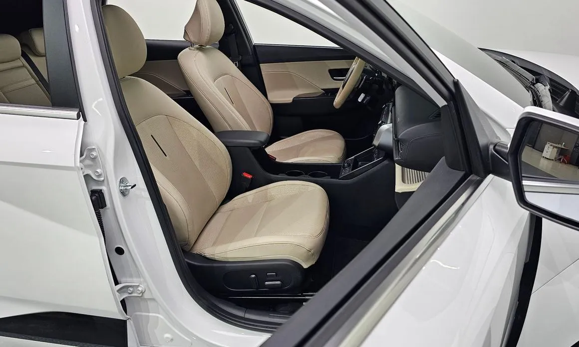Hyundai Kona 2023 из KR, фото 4