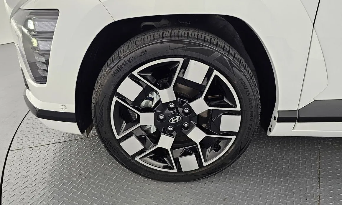 Hyundai Kona 2023 из KR, фото 6