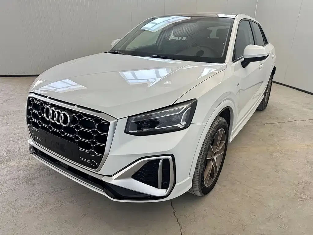 Audi Q2L 2022 из CN, фото 1
