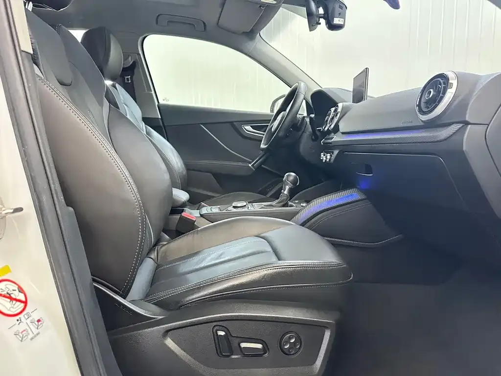 Audi Q2L 2022 из CN, фото 7
