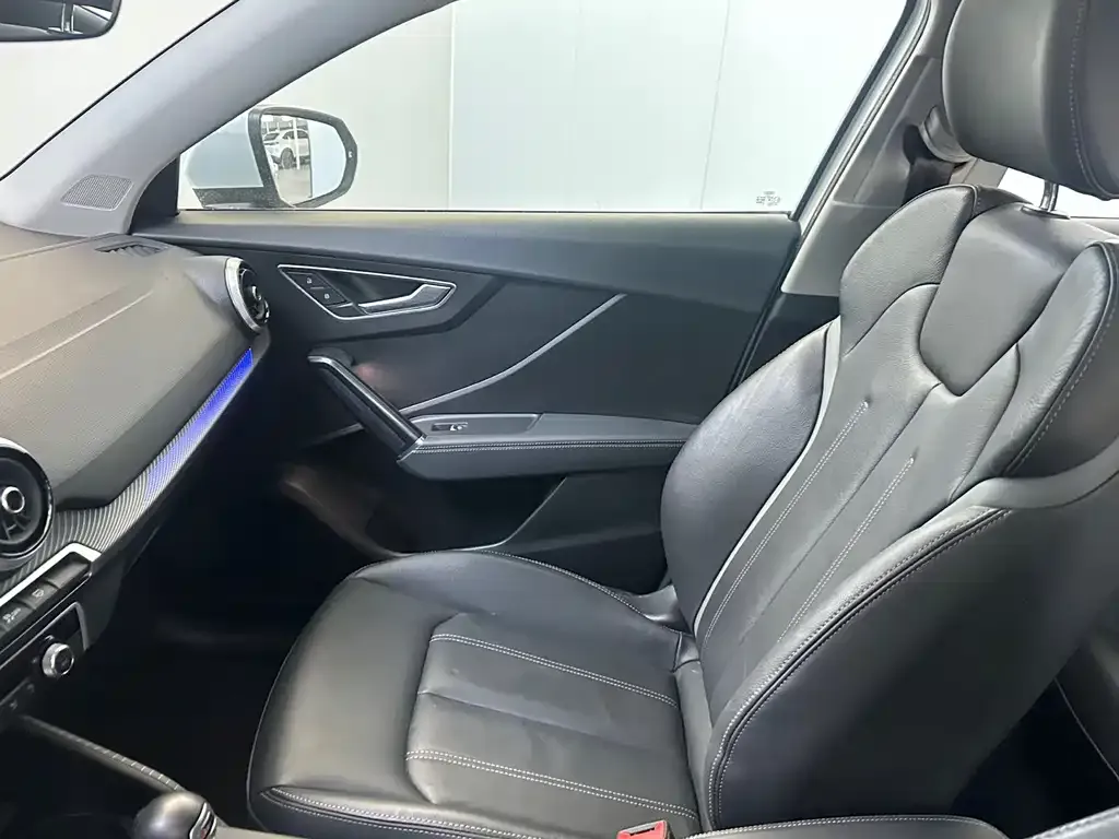 Audi Q2L 2022 из CN, фото 8
