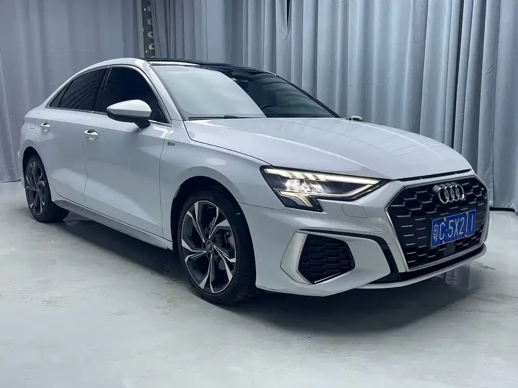 Audi A3 — фото 10