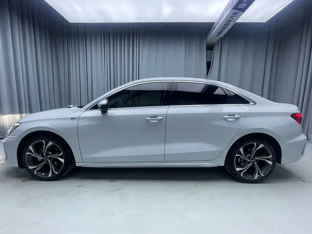 Audi A3 — фото 5