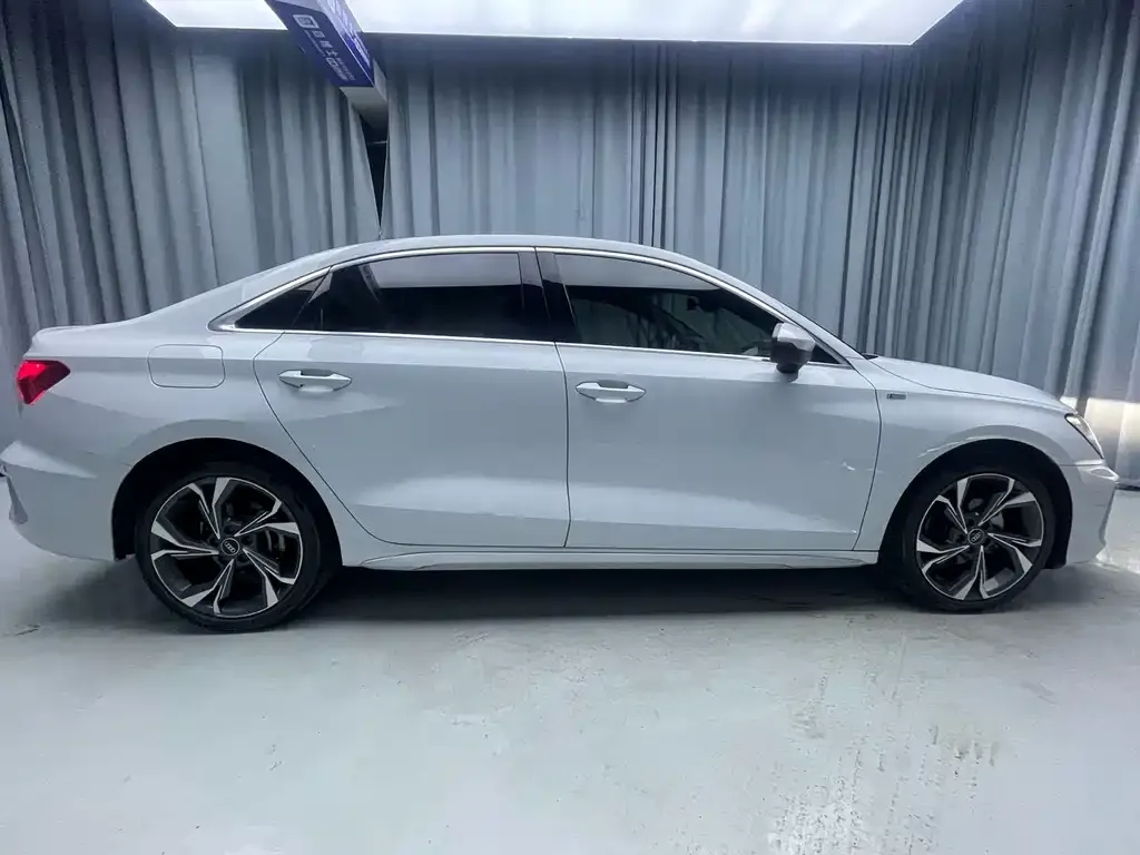 Audi A3 — фото 6