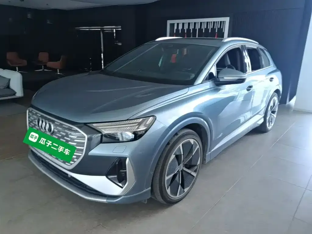 Audi Q4 e-tron — фото 10