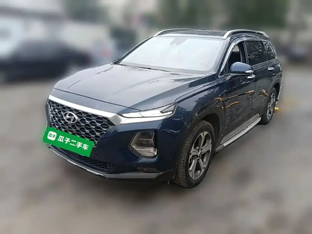Hyundai Santa Fe — фото 1