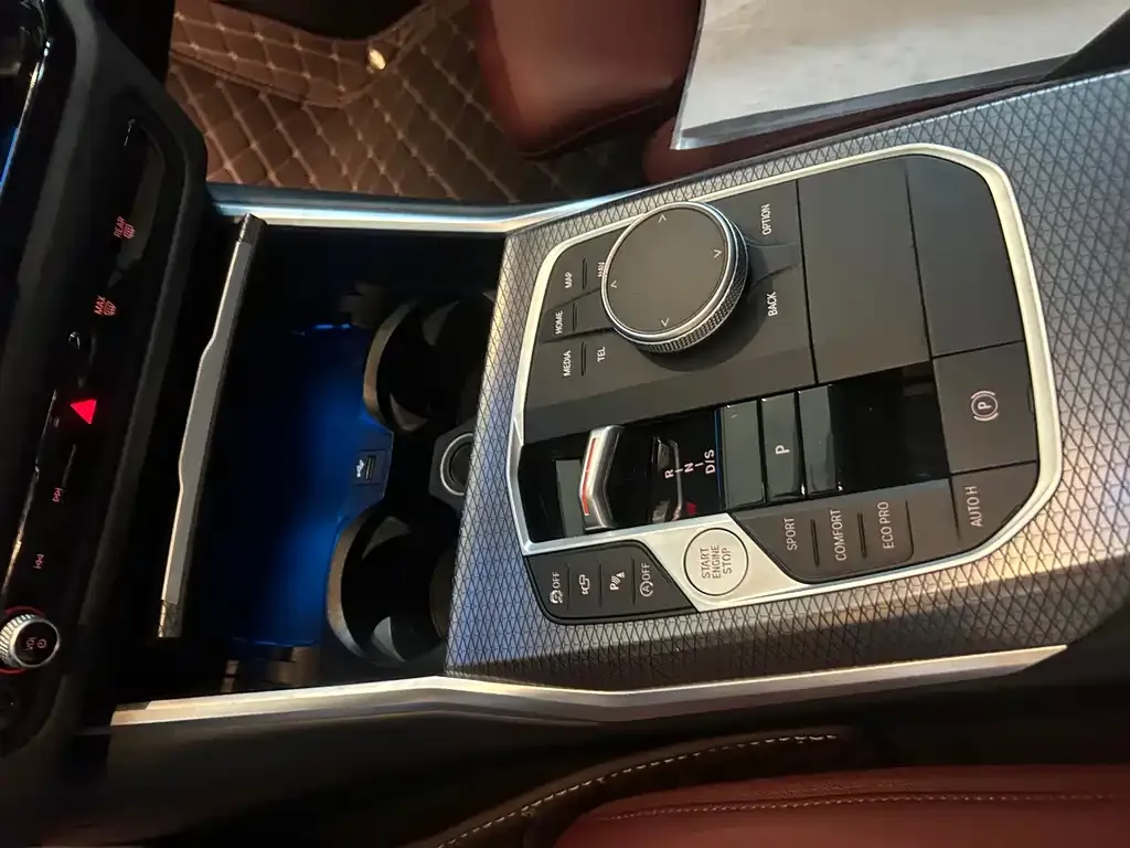 BMW 3 Series 2025 из CN, фото 8