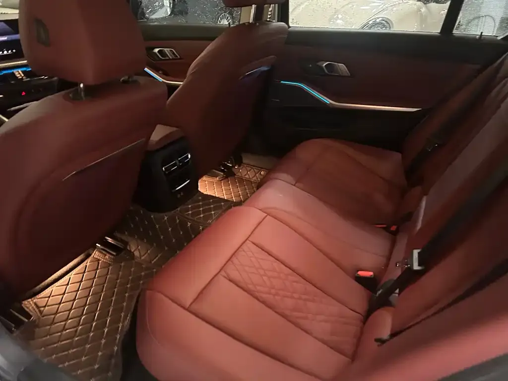 BMW 3 Series 2025 из CN, фото 5