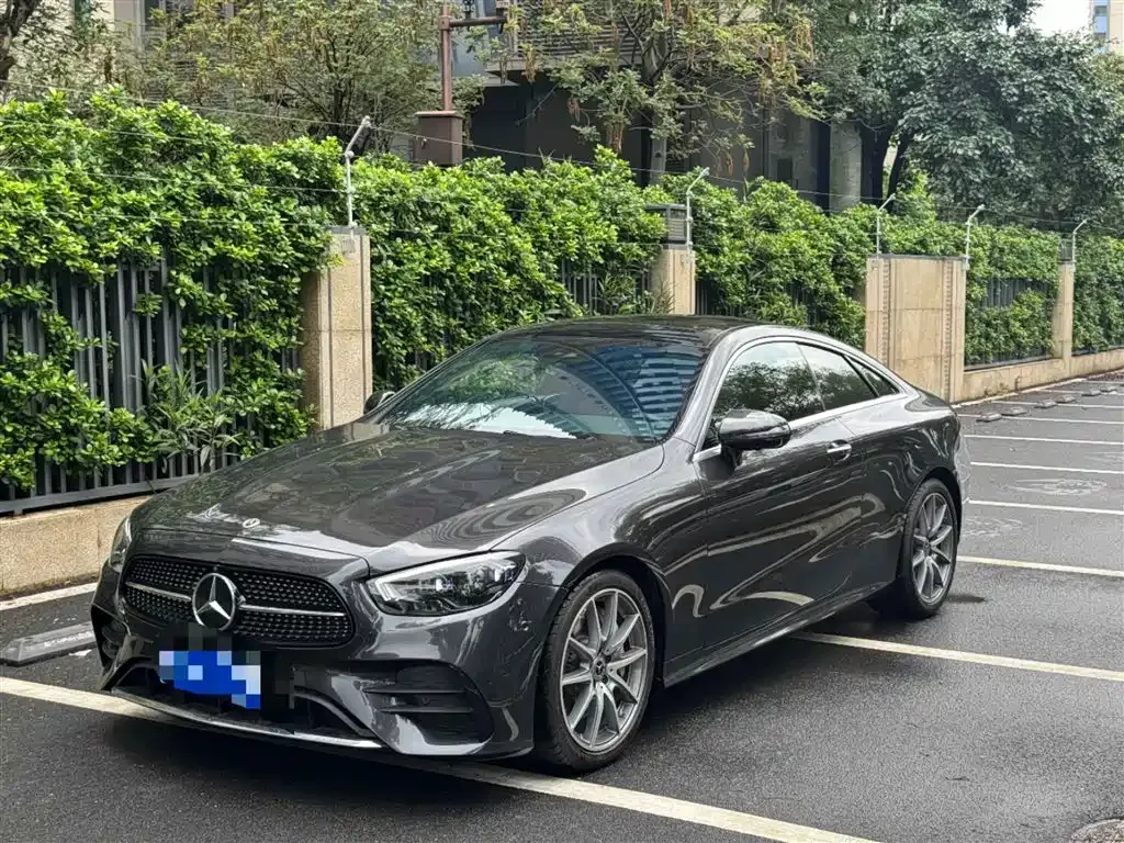 Mercedes-Benz E-Class (Import) — фото 1